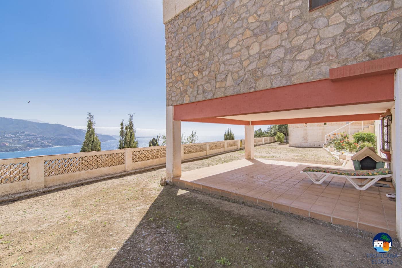 6 soveværelse Villa til salg i Almunecar med garage - € 650.000 (Ref: 5300187)