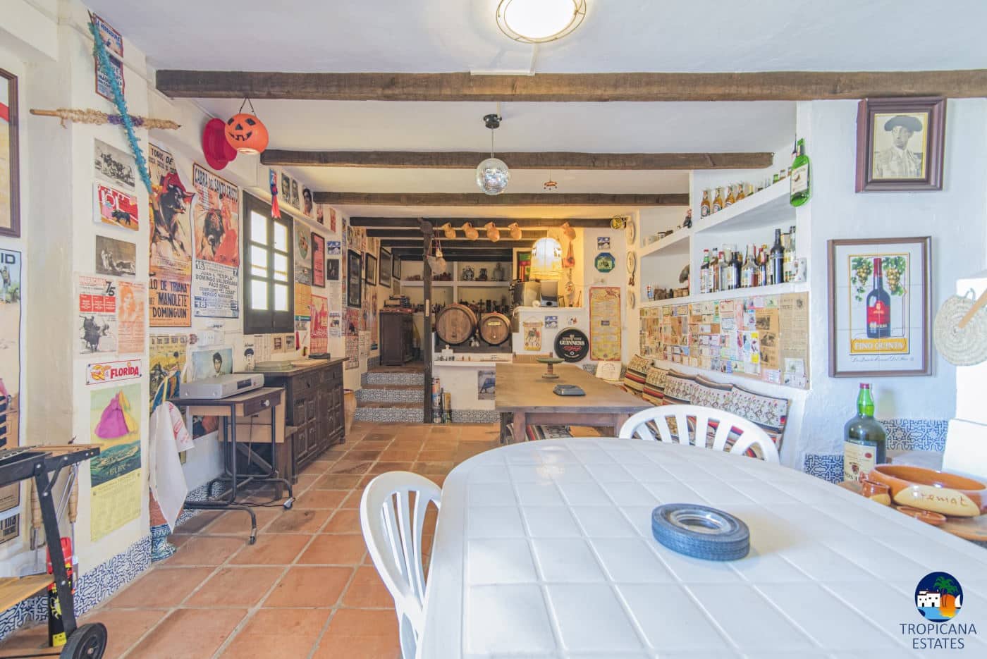 6 soveværelse Villa til salg i Almunecar med garage - € 650.000 (Ref: 5300187)