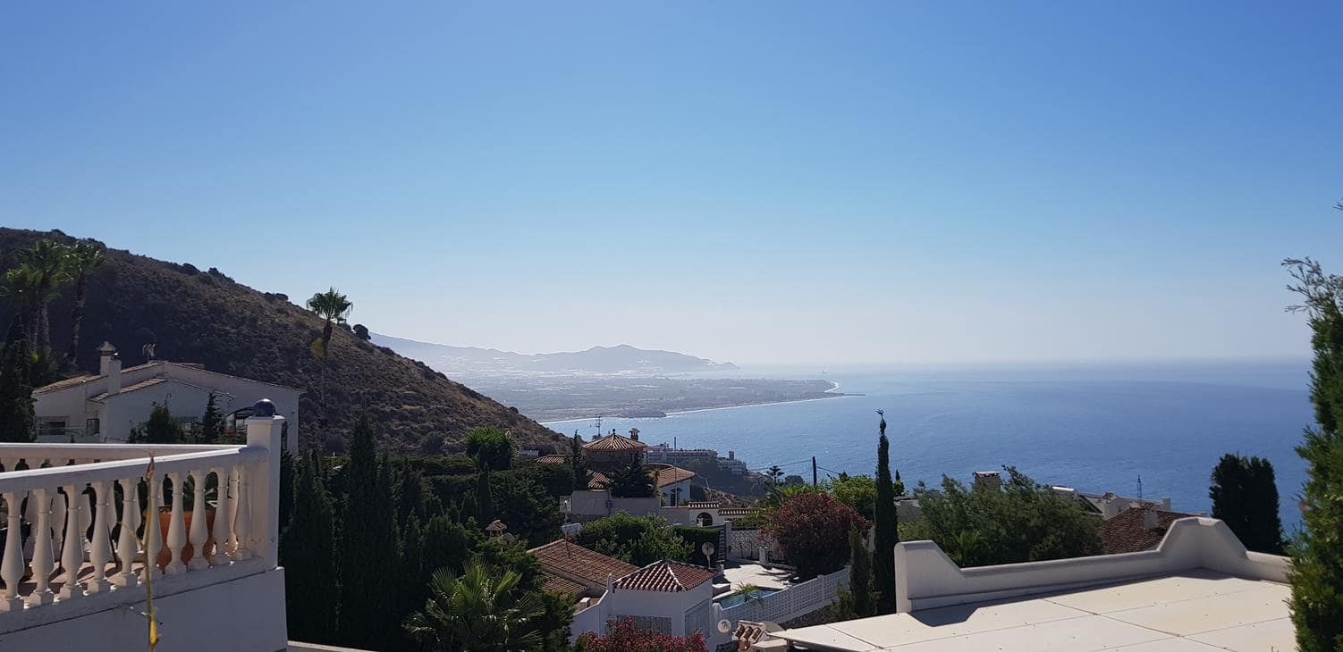 Działka budowlana na sprzedaż w Salobrena - 199 000 € (Ref: 6259824)