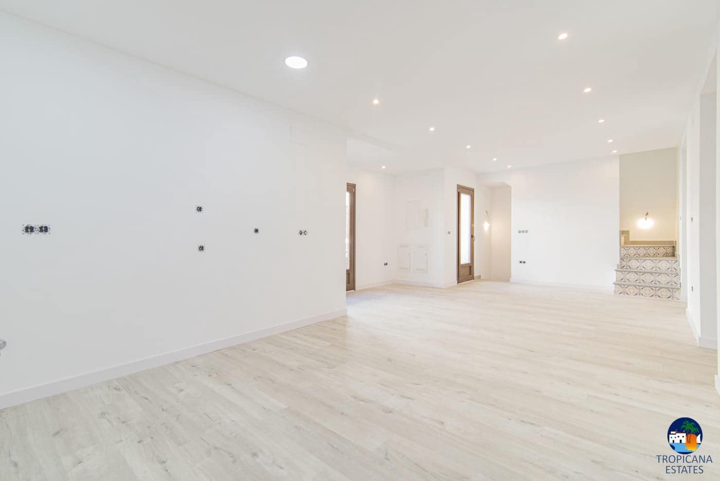 2 sovrum Radhus till salu i Almunecar - 375 000 € (Ref: 7416715)