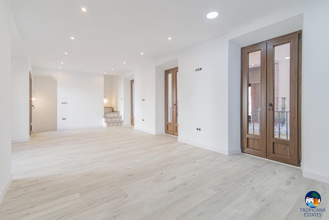 2 sovrum Radhus till salu i Almunecar - 375 000 € (Ref: 7416715)