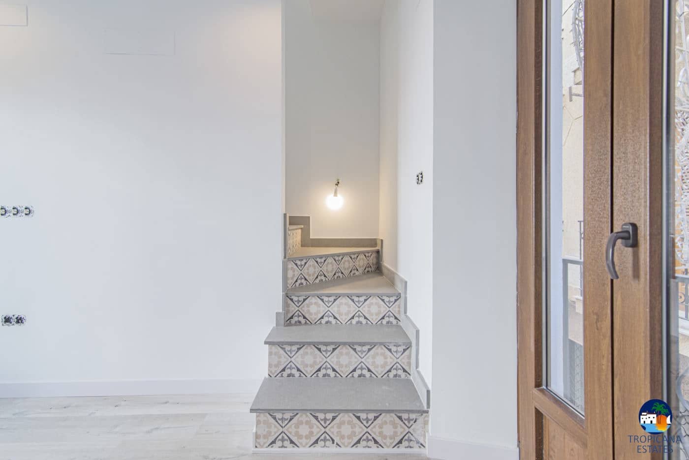 2 sovrum Radhus till salu i Almunecar - 375 000 € (Ref: 7416715)