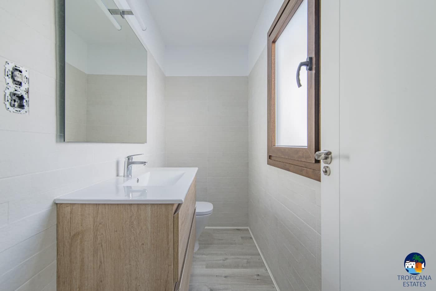 2 sovrum Radhus till salu i Almunecar - 375 000 € (Ref: 7416715)