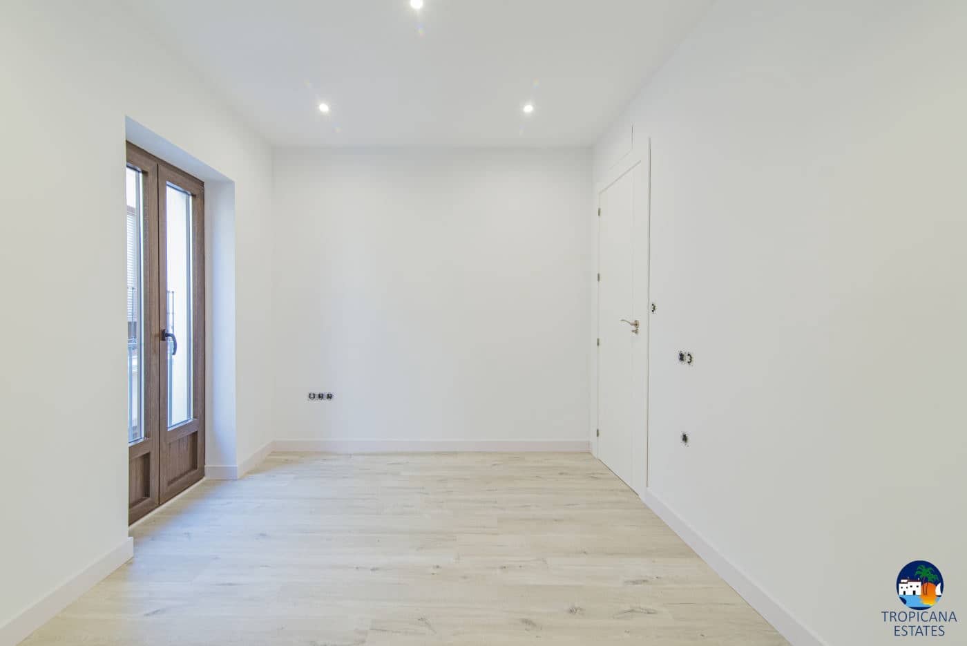 2 sovrum Radhus till salu i Almunecar - 375 000 € (Ref: 7416715)