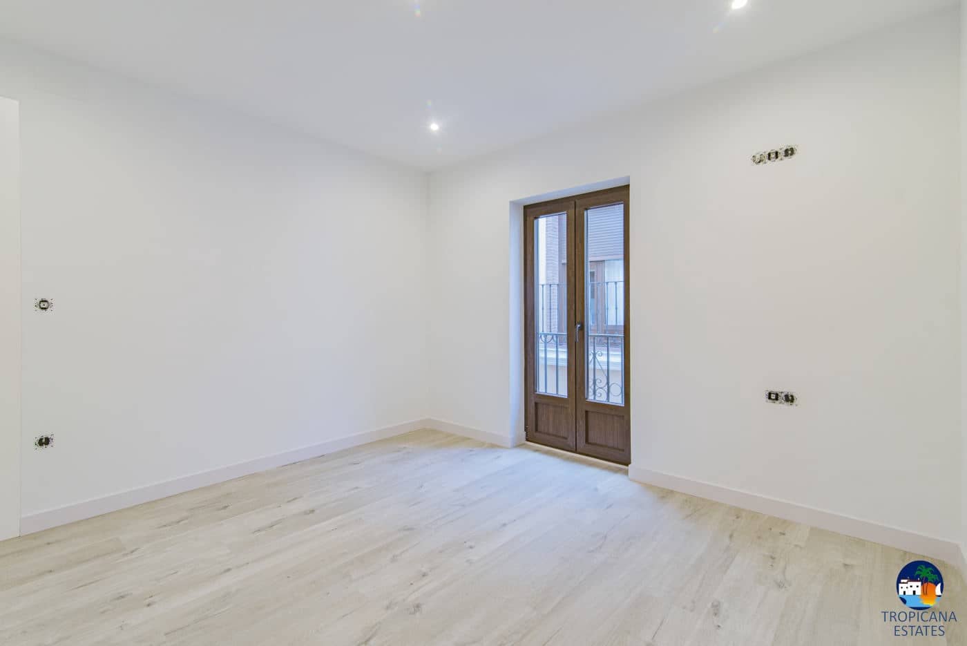 2 sovrum Radhus till salu i Almunecar - 375 000 € (Ref: 7416715)