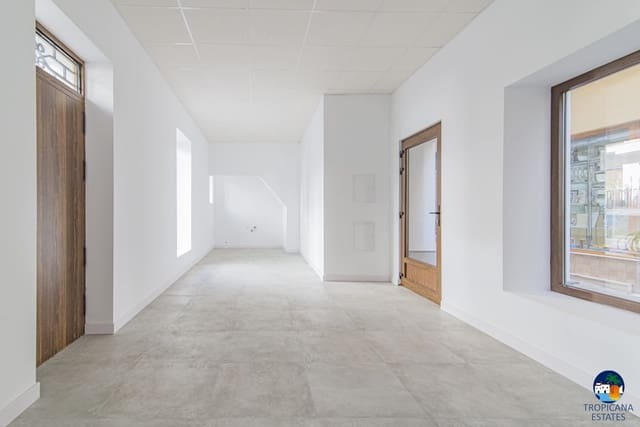 2 sovrum Radhus till salu i Almuñécar - 375 000 € (Ref: 7416715)