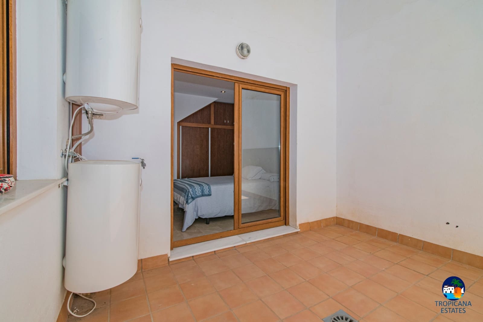 3 makuuhuone Rivitalo myytävänä paikassa Almunecar mukana uima-altaan 
autotalli - 355 000 € (Ref: 8868828)