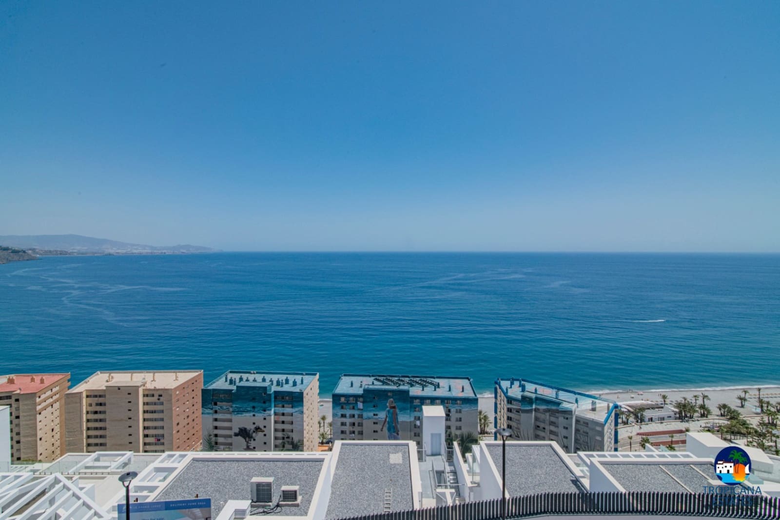 3 makuuhuone Rivitalo myytävänä paikassa Almunecar mukana uima-altaan 
autotalli - 355 000 € (Ref: 8868828)