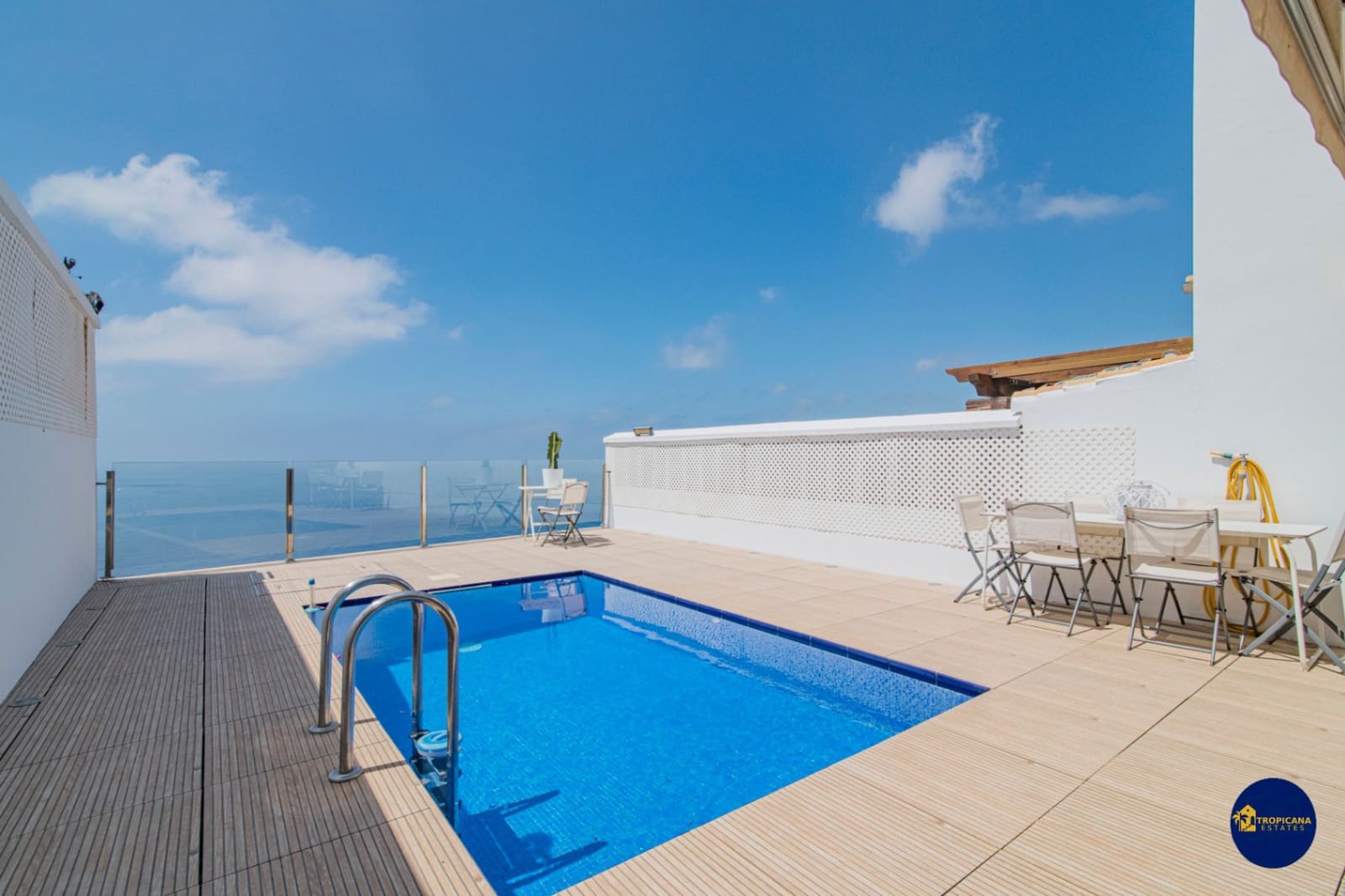 3 soveværelse Rækkehus til salg i Almunecar med swimmingpool - € 450.000 (Ref: 8868829)
