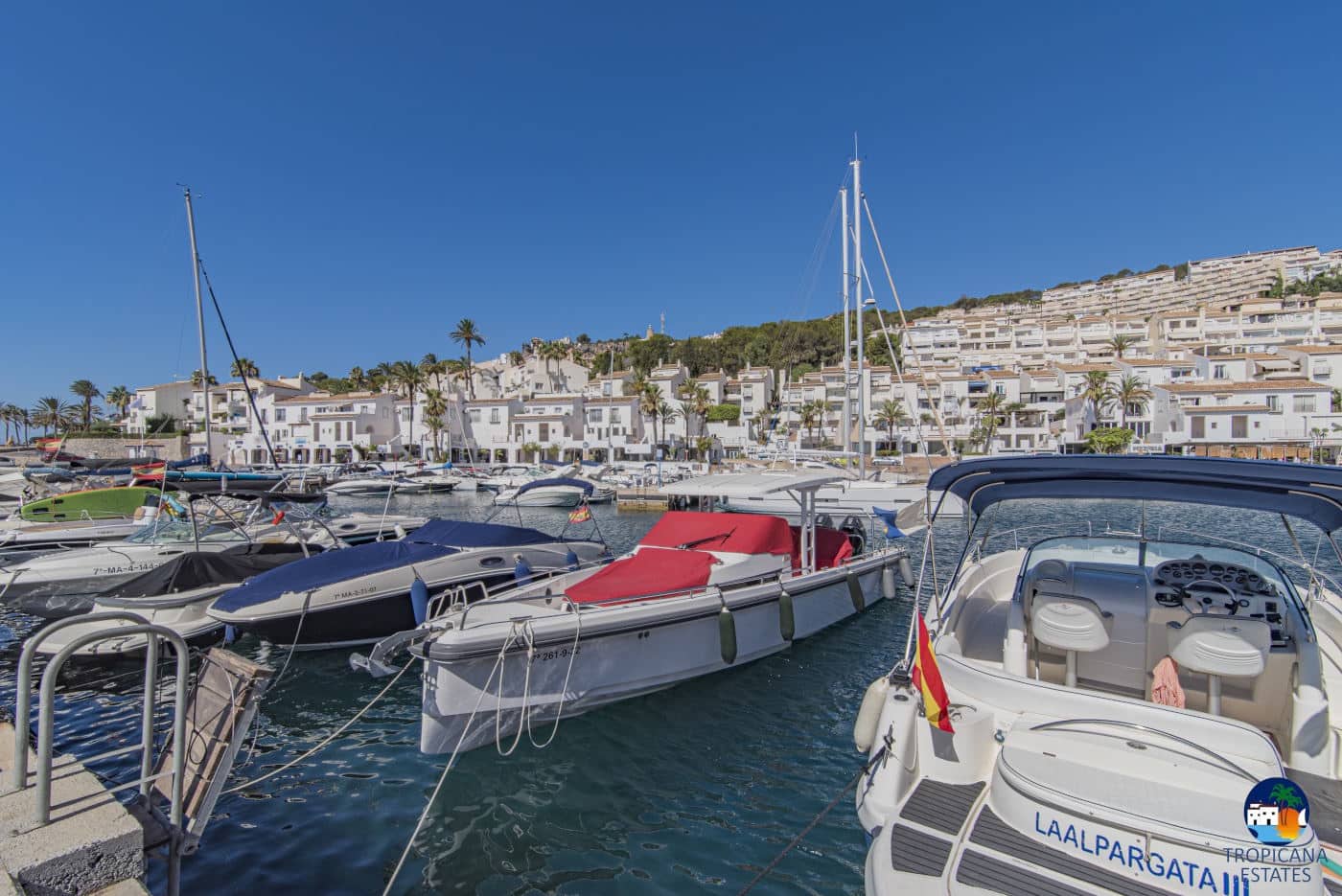 3 soveværelse Rækkehus til salg i Almunecar med garage - € 375.000 (Ref: 8969606)