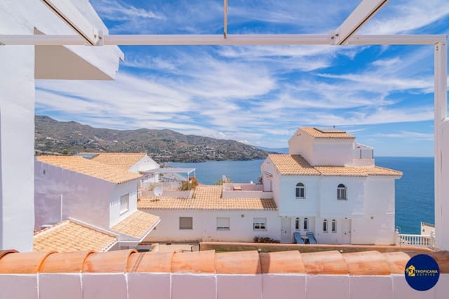 3 soveværelse Rækkehus til salg i Velilla, Almuñécar med swimmingpool garage - € 299.000 (Ref: 8998275)