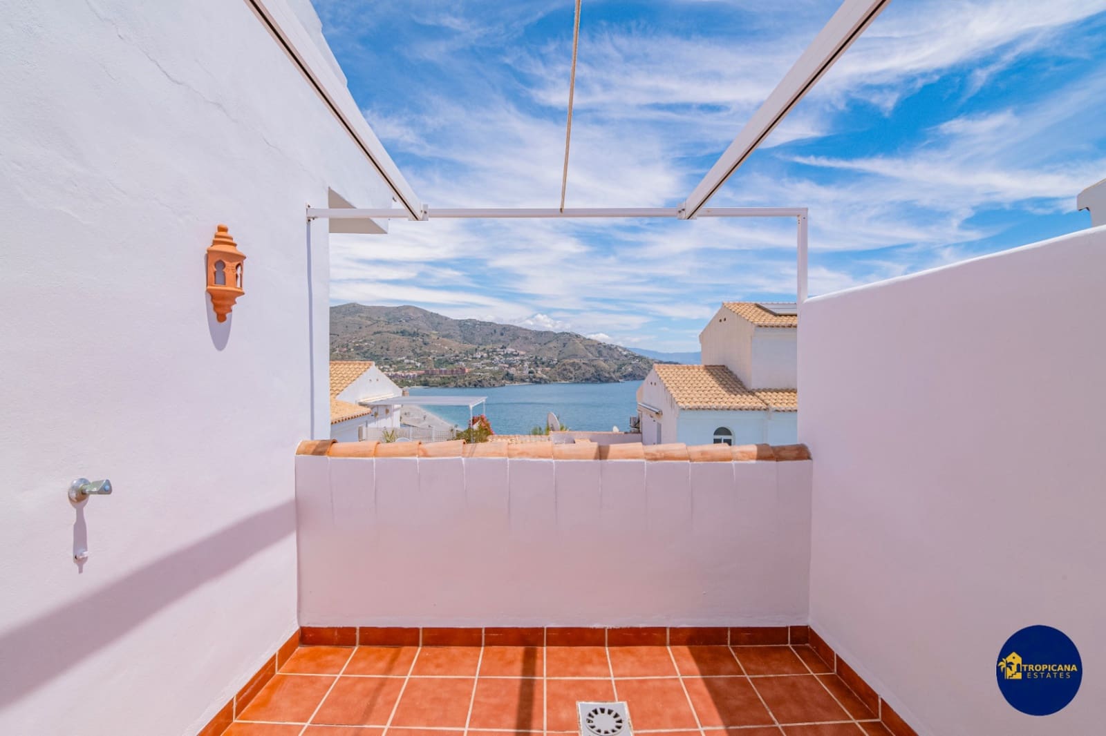 3 soveværelse Rækkehus til salg i Velilla med swimmingpool garage - € 299.000 (Ref: 8998275)