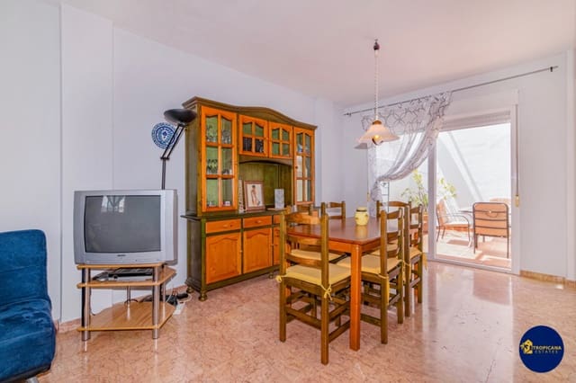 3 chambre Villa/Maison Mitoyenne à vendre à Velilla, Almuñécar avec piscine garage - 299 000 € (Ref: 8998275)