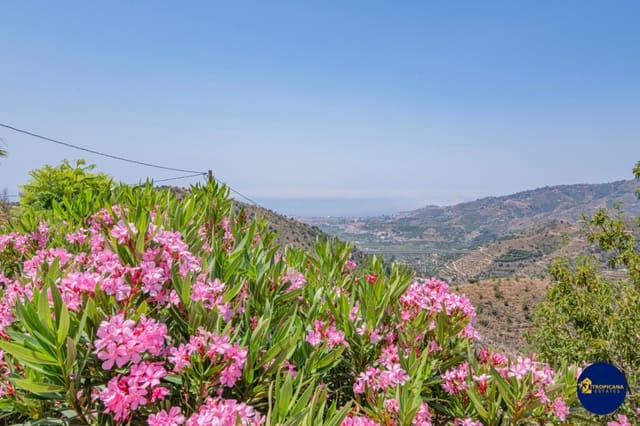 3 soverom Finca/Herregård til salgs i Almuñécar med garasje - € 249 000 (Ref: 9043977)