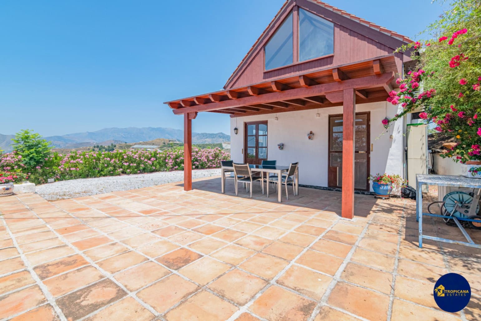 3 chambre Finca/Maison de Campagne à vendre à Almunecar avec garage - 249 000 € (Ref: 9043977)