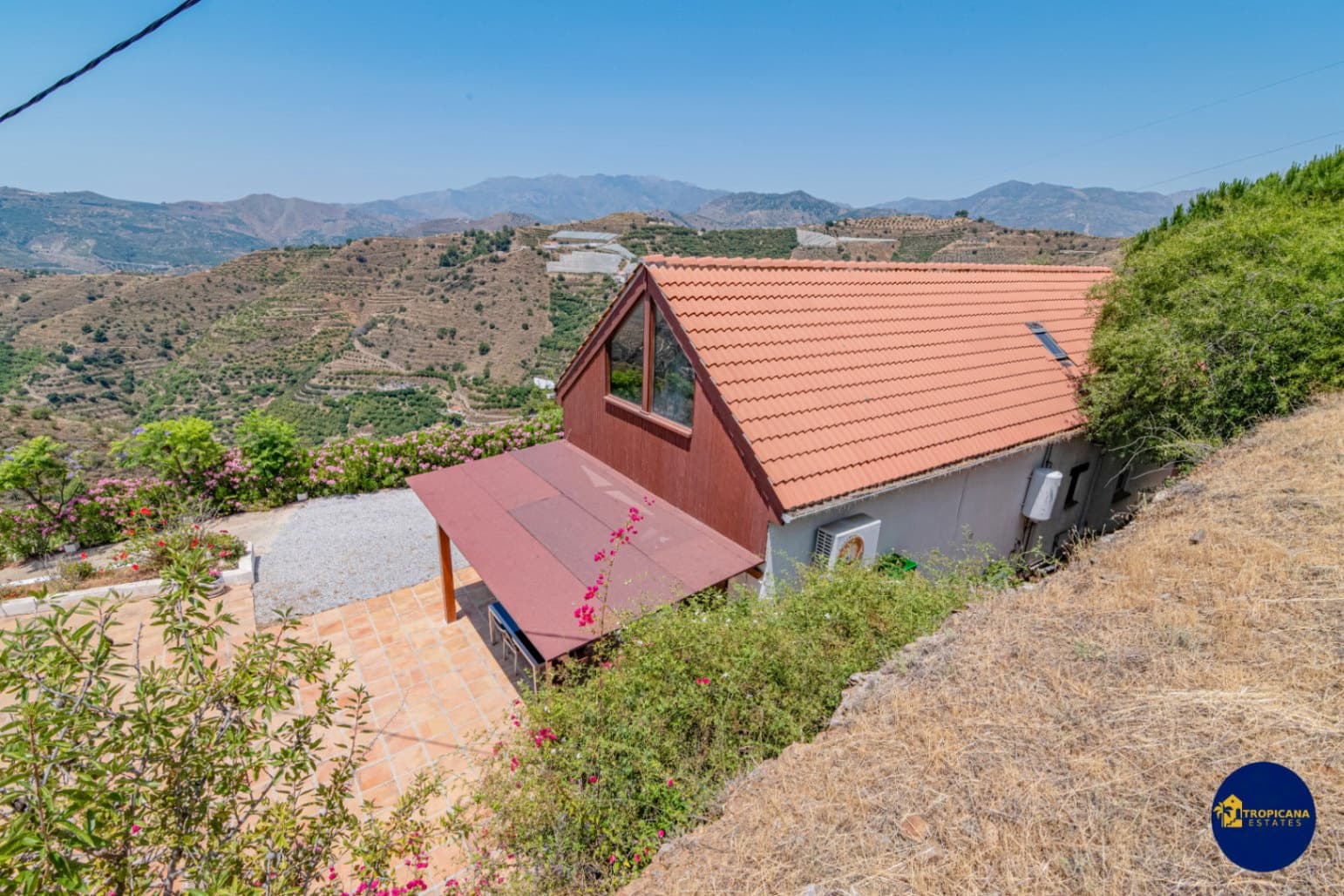 3 chambre Finca/Maison de Campagne à vendre à Almunecar avec garage - 249 000 € (Ref: 9043977)