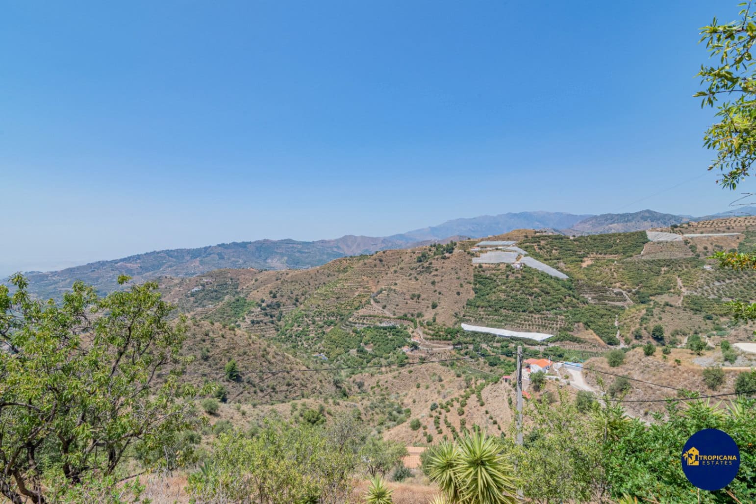 3 chambre Finca/Maison de Campagne à vendre à Almunecar avec garage - 249 000 € (Ref: 9043977)