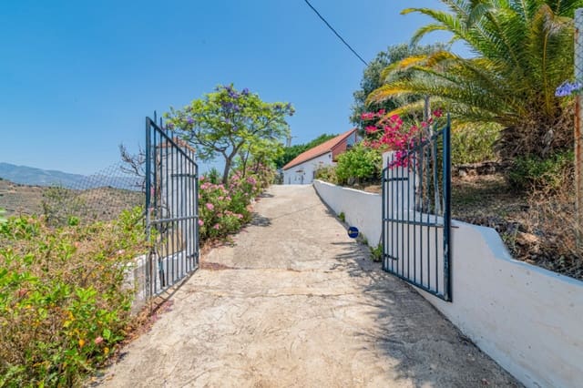 3 soverom Finca/Herregård til salgs i Almuñécar med garasje - € 249 000 (Ref: 9043977)