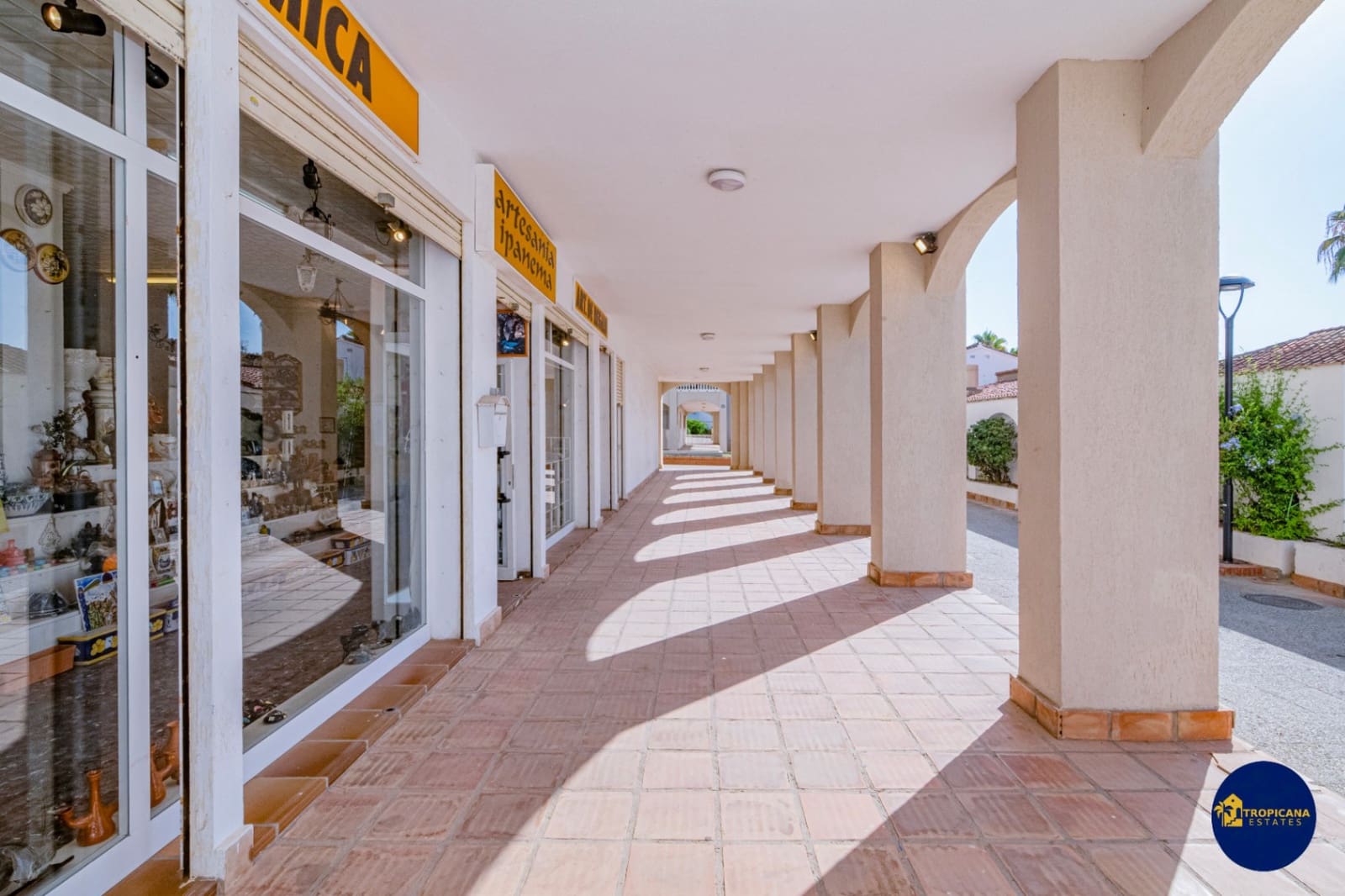 Kommersiell till salu i Velilla - 189 000 € (Ref: 9113600)