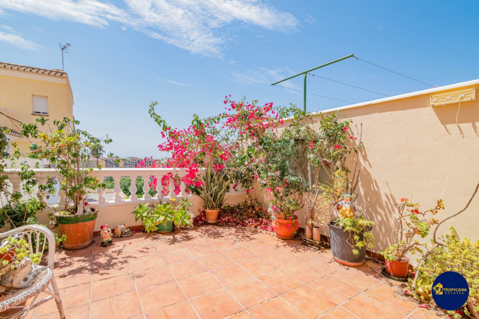 3 soveværelse Rækkehus til salg i Almunecar med garage - € 310.000 (Ref: 9148551)