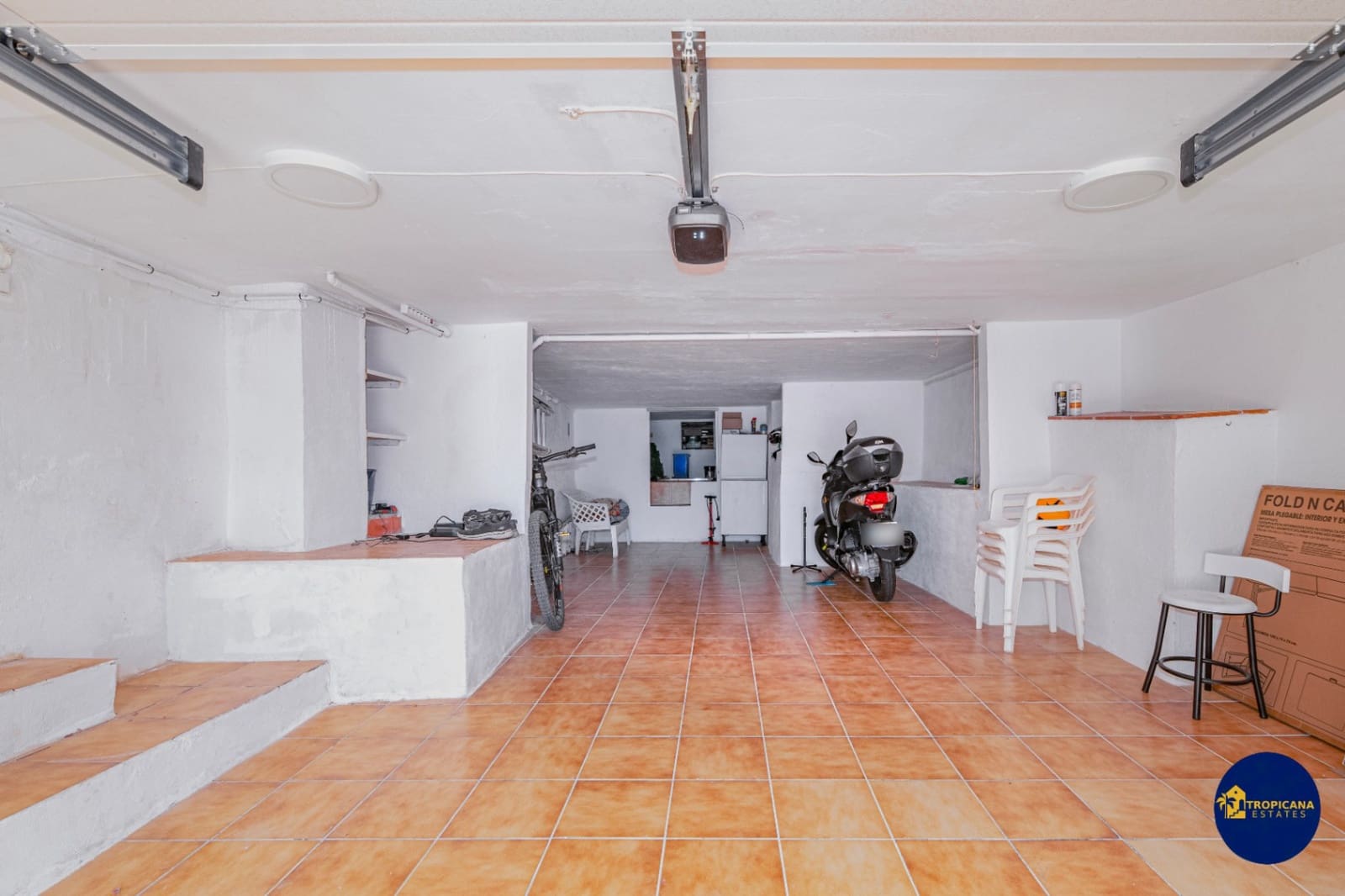 2 soveværelse Rækkehus til salg i Almunecar med swimmingpool garage - € 319.000 (Ref: 9197080)