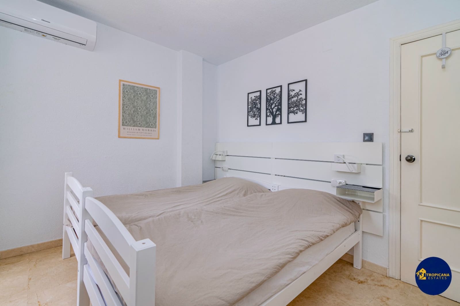 2 soveværelse Rækkehus til salg i Almunecar med swimmingpool garage - € 319.000 (Ref: 9197080)