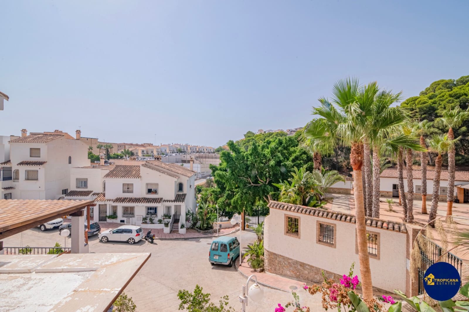 2 soveværelse Rækkehus til salg i Almunecar med swimmingpool garage - € 319.000 (Ref: 9197080)