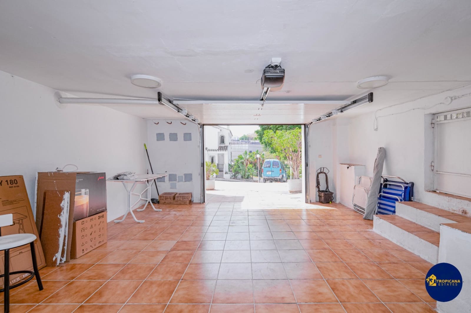 2 soveværelse Rækkehus til salg i Almunecar med swimmingpool garage - € 319.000 (Ref: 9197080)