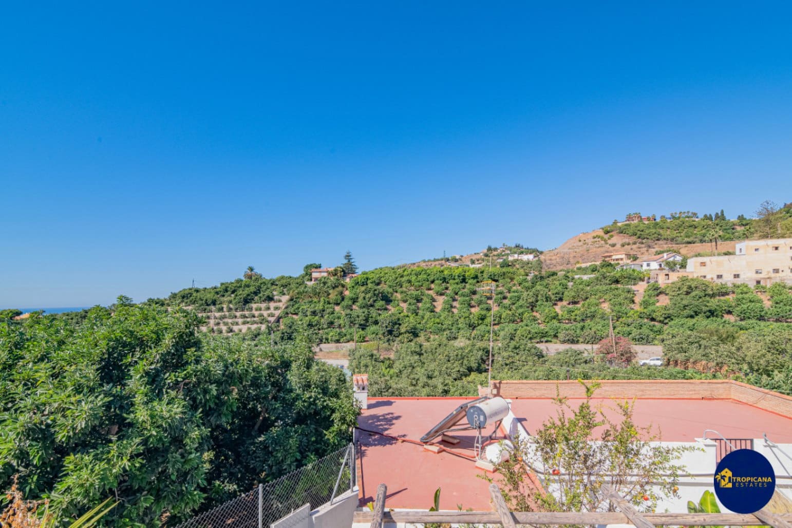 3 soveværelse Rækkehus til salg i Almunecar - € 359.000 (Ref: 9263366)