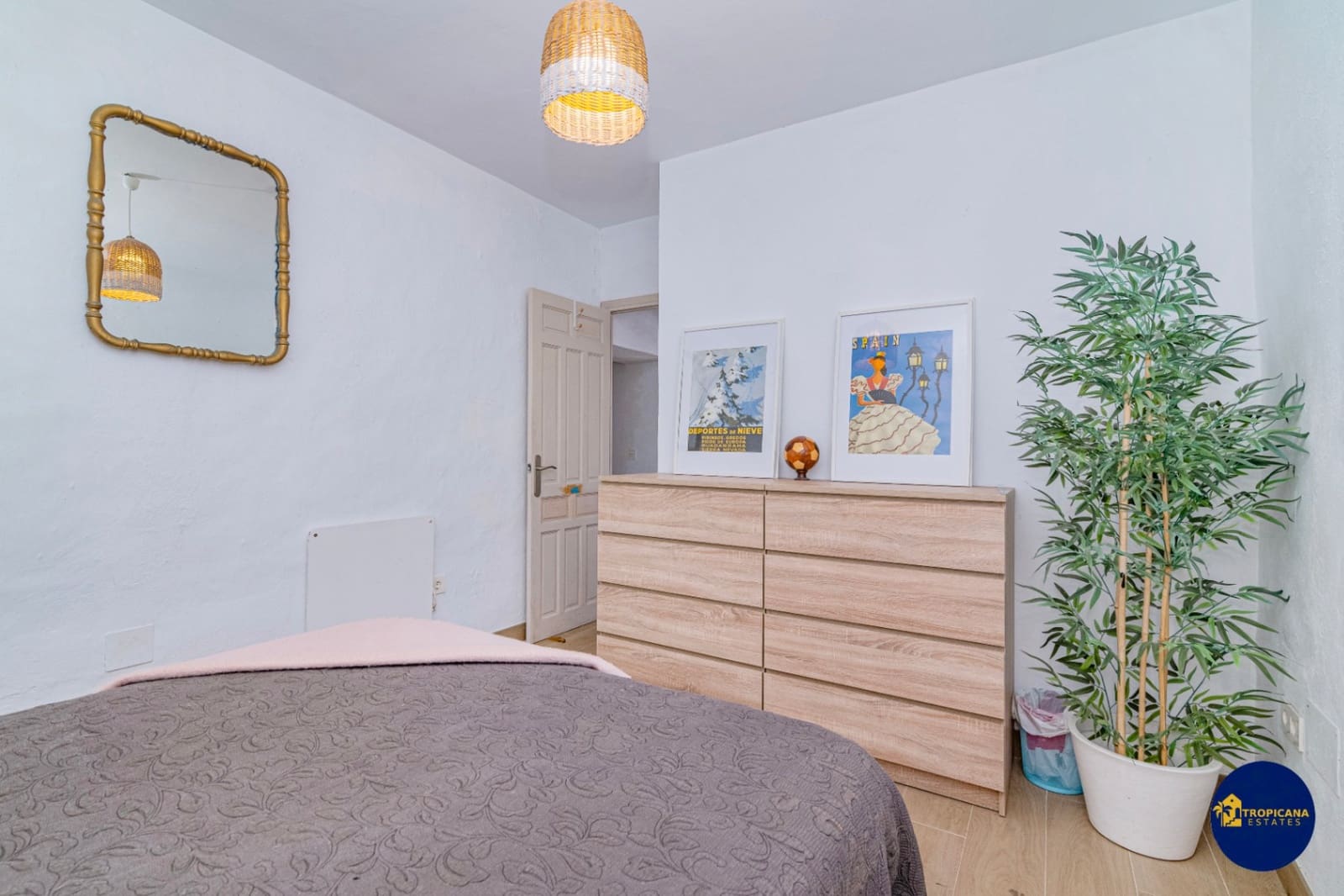 3 soveværelse Rækkehus til salg i Almunecar - € 359.000 (Ref: 9263366)