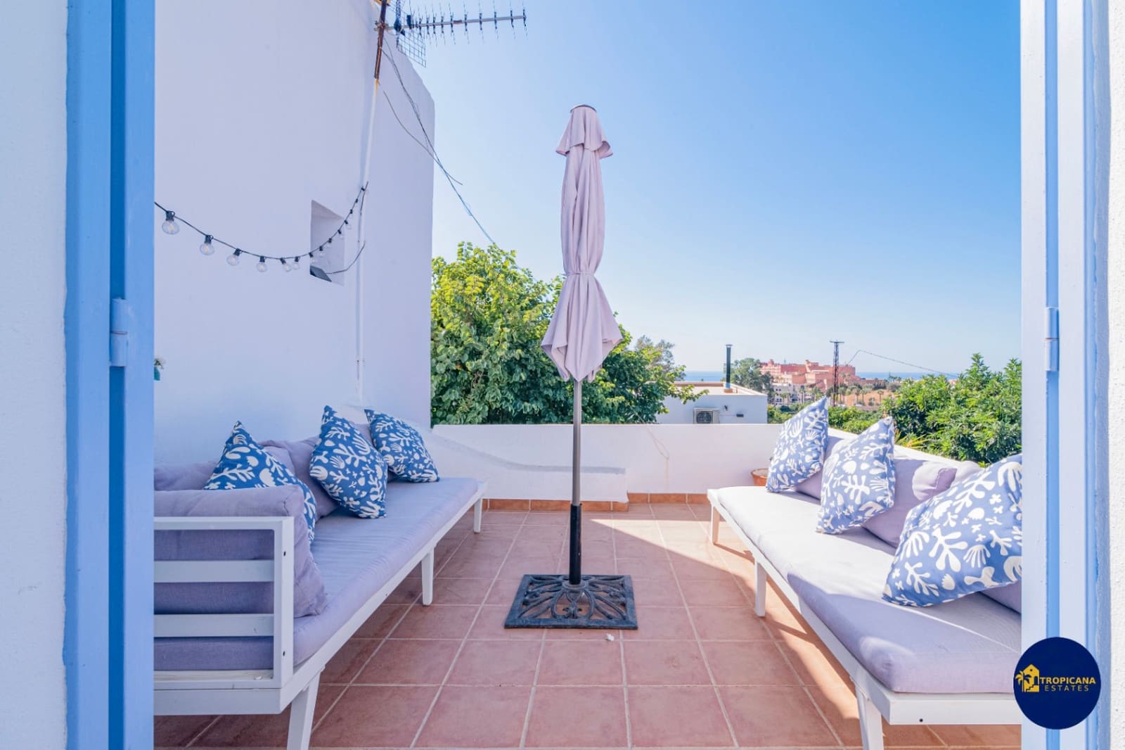 3 soveværelse Rækkehus til salg i Almunecar - € 359.000 (Ref: 9263366)