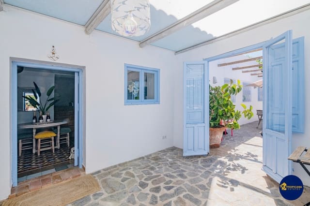 3 chambre Villa/Maison Mitoyenne à vendre à Almuñécar - 359 000 € (Ref: 9263366)