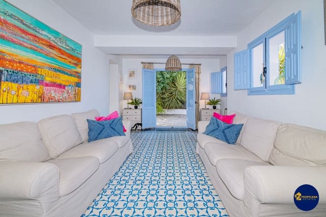 3 chambre Villa/Maison Mitoyenne à vendre à Almuñécar - 359 000 € (Ref: 9263366)