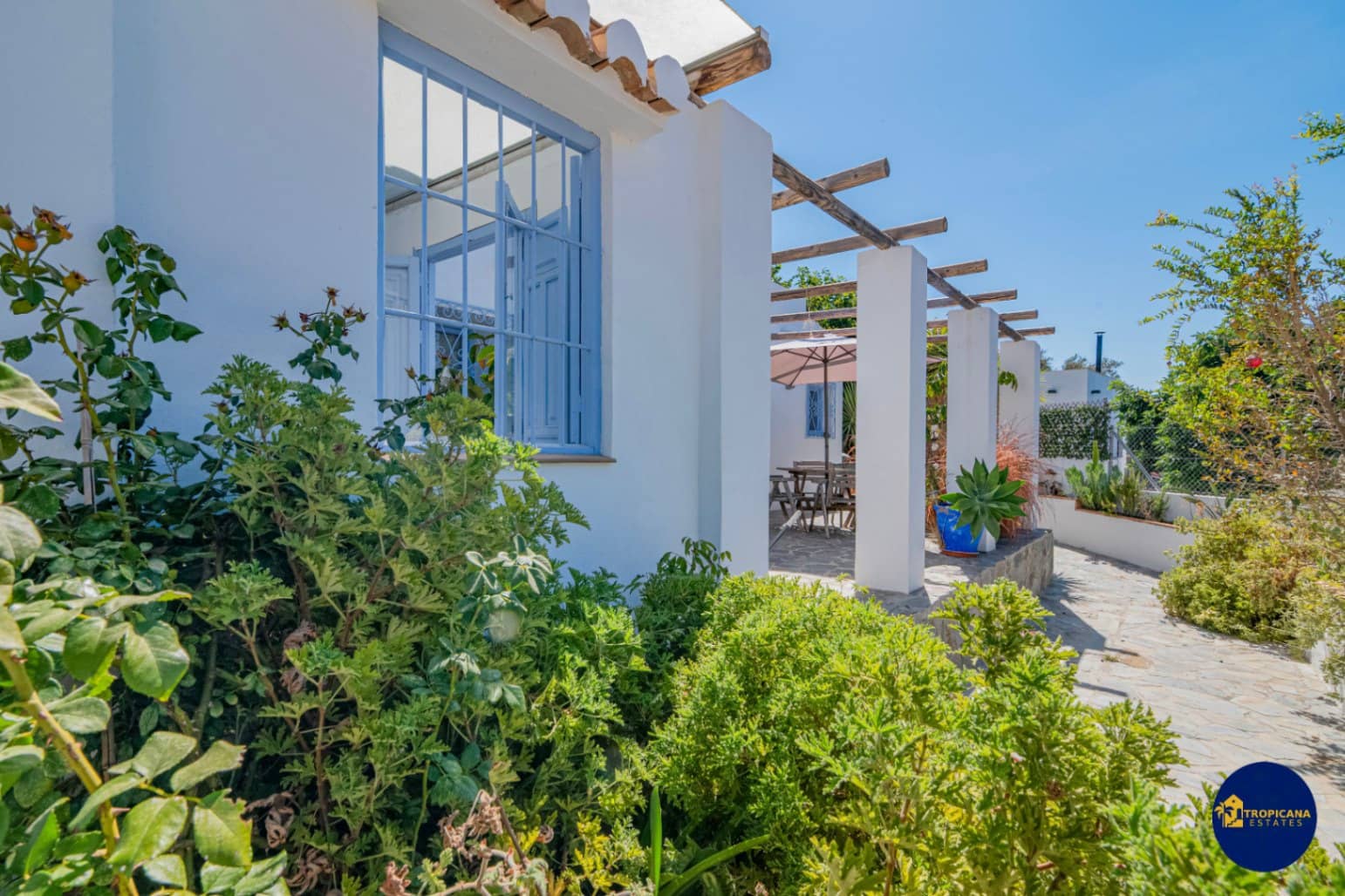 3 soveværelse Rækkehus til salg i Almunecar - € 359.000 (Ref: 9263366)