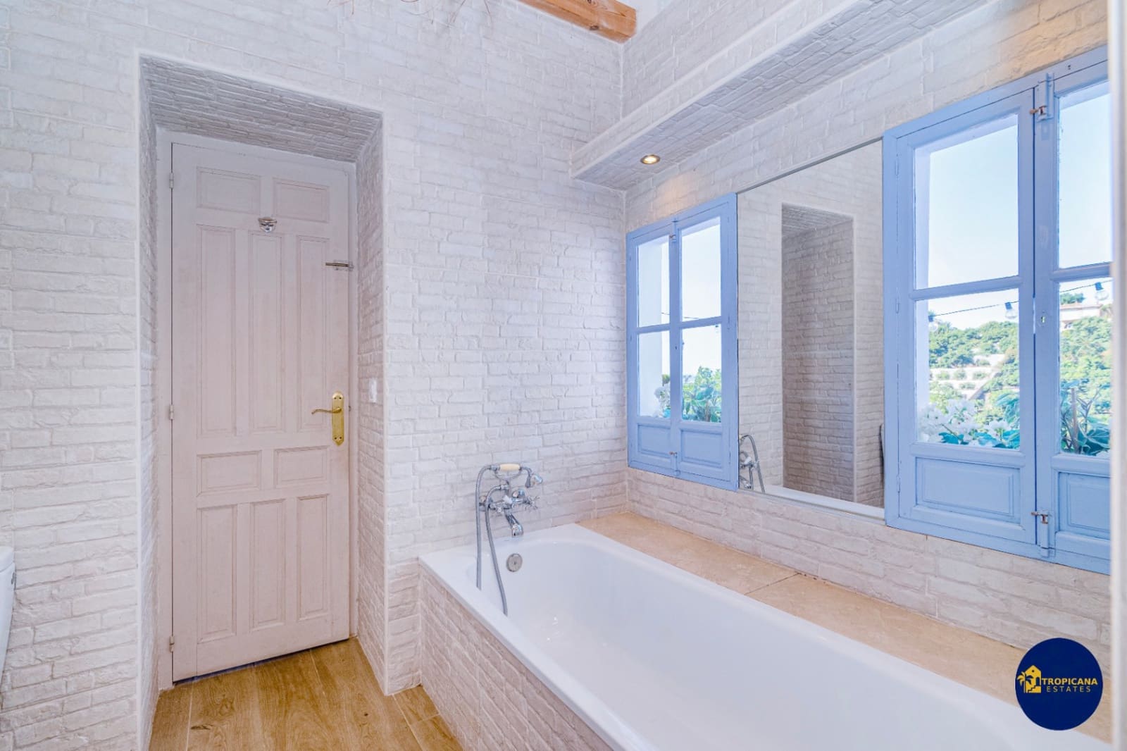 3 soveværelse Rækkehus til salg i Almunecar - € 359.000 (Ref: 9263366)