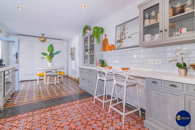 3 chambre Villa/Maison Mitoyenne à vendre à Almuñécar - 359 000 € (Ref: 9263366)