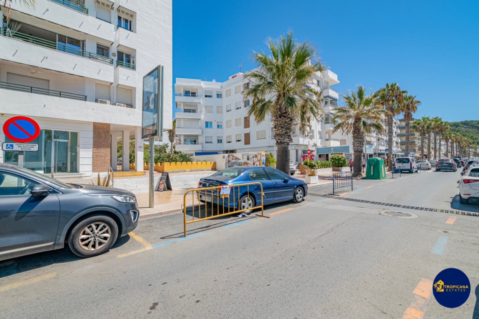 Erhverv til salg i La Herradura - € 399.000 (Ref: 9263367)