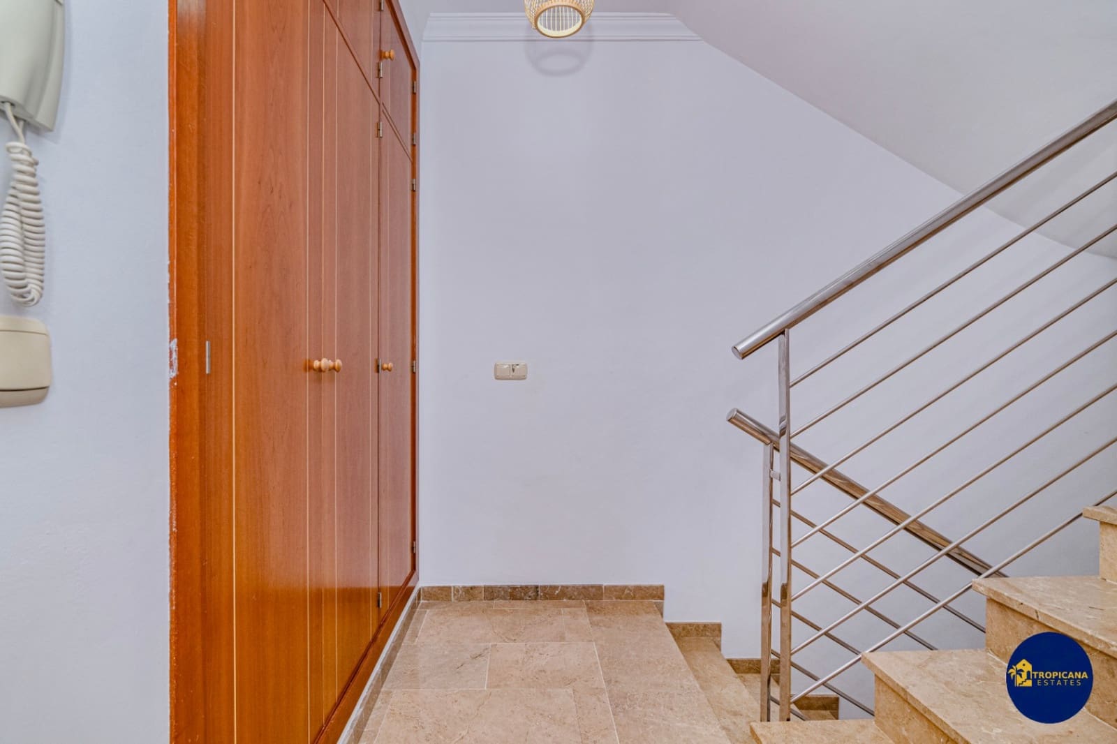 4 bedroom Villa for sale in Almunecar with pool garage - € 720,000 (Ref: 9273045)