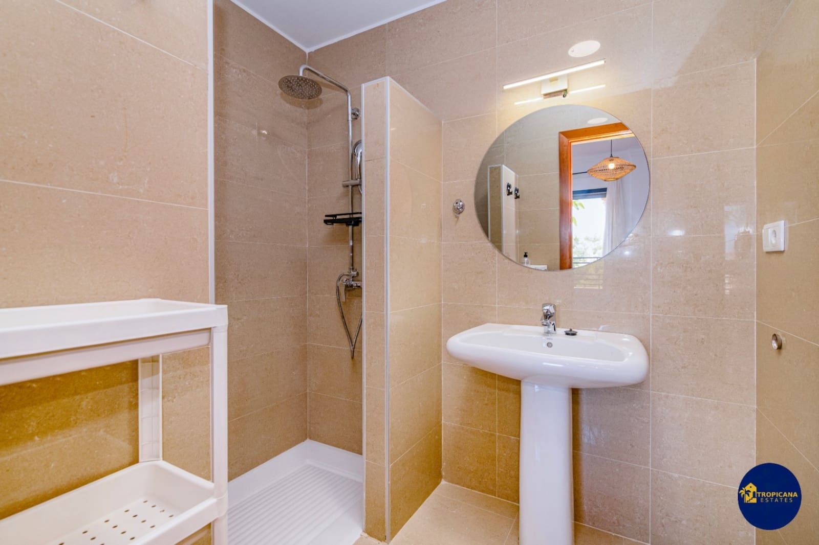 4 bedroom Villa for sale in Almunecar with pool garage - € 720,000 (Ref: 9273045)