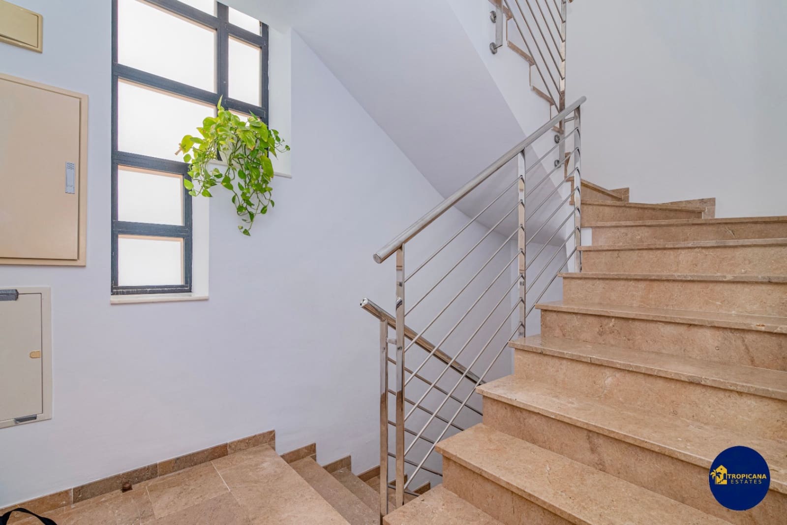 4 bedroom Villa for sale in Almunecar with pool garage - € 720,000 (Ref: 9273045)