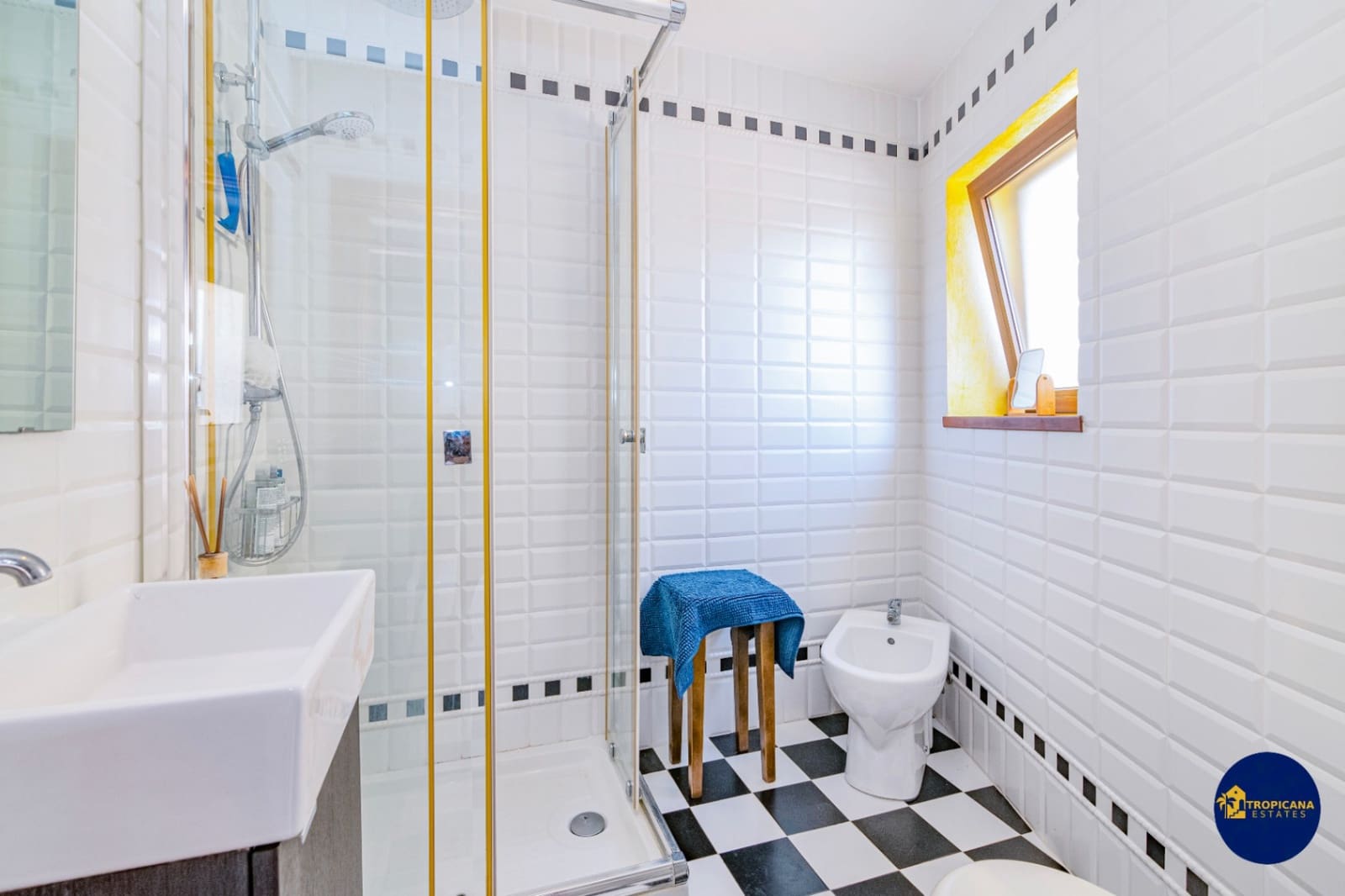 3 chambre Villa/Maison Mitoyenne à vendre à Almunecar - 314 500 € (Ref: 9331720)