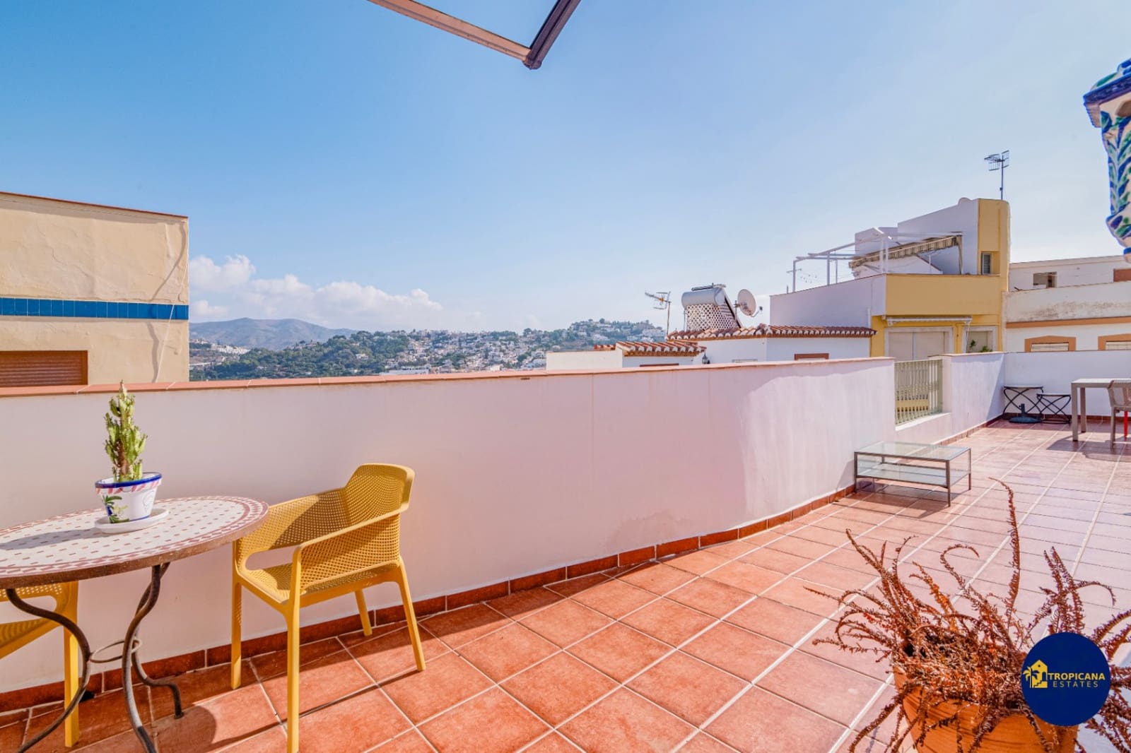 3 chambre Villa/Maison Mitoyenne à vendre à Almunecar - 314 500 € (Ref: 9331720)