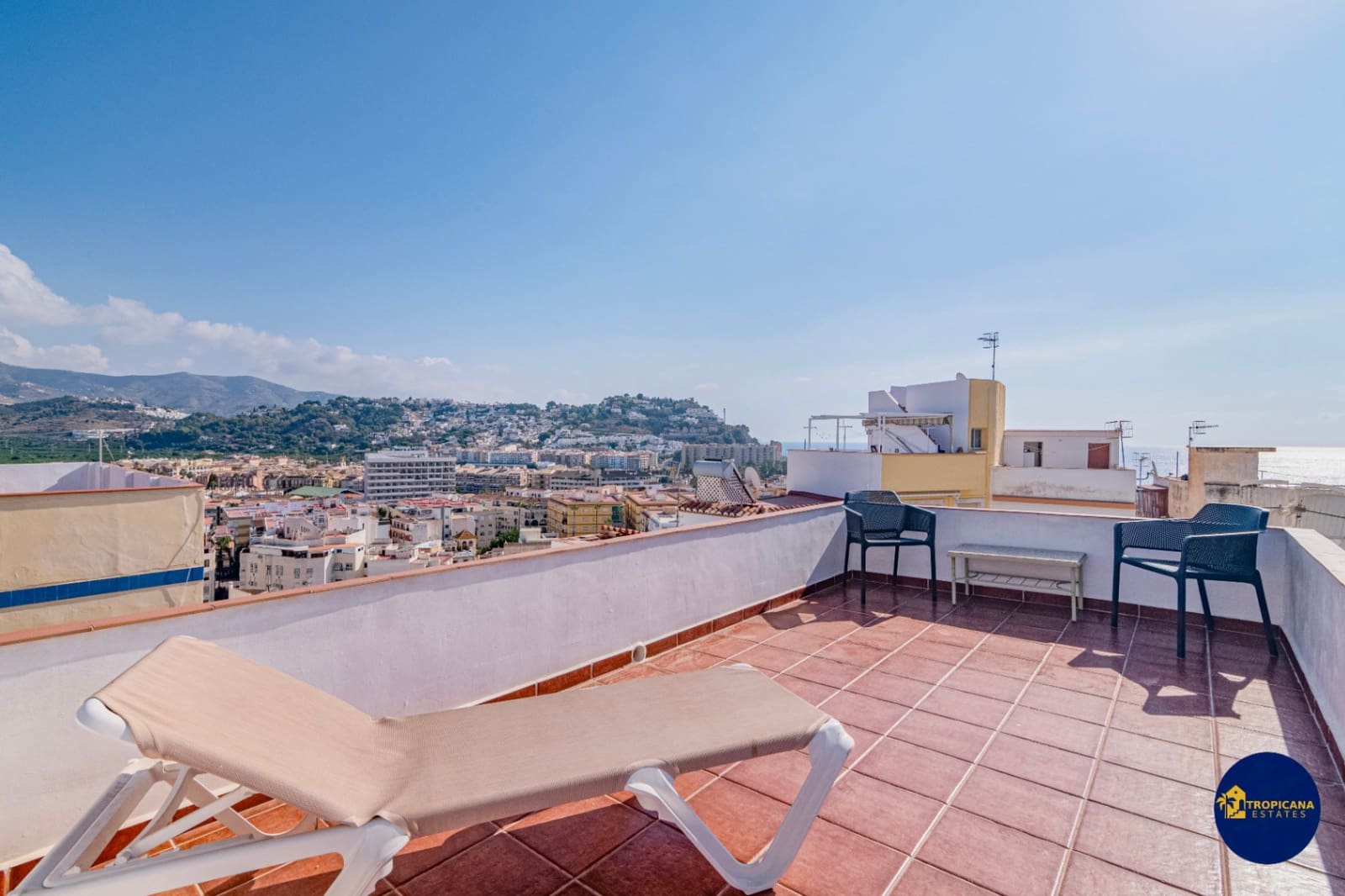 3 chambre Villa/Maison Mitoyenne à vendre à Almunecar - 314 500 € (Ref: 9331720)