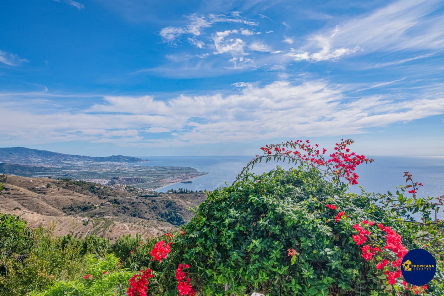 3 soverom Finca/Herregård til salgs i Salobrena med svømmebasseng garasje - € 399 000 (Ref: 9395495)