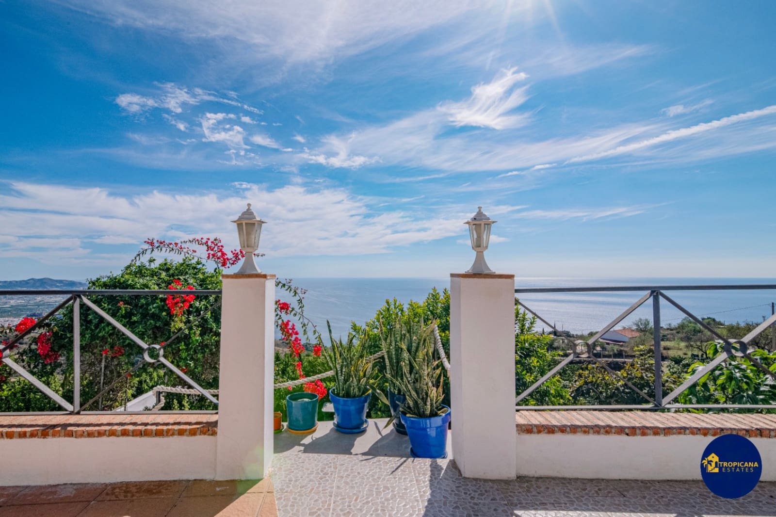 3 soverom Finca/Herregård til salgs i Salobrena med svømmebasseng garasje - € 399 000 (Ref: 9395495)