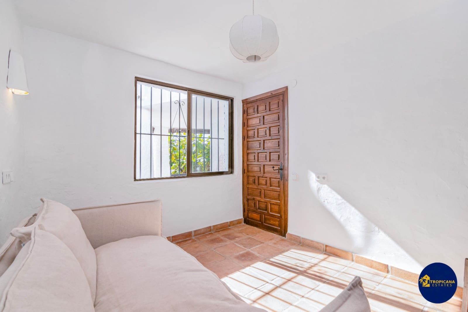 2 sovrum Radhus till salu i Salobrena - 329 000 € (Ref: 9395496)