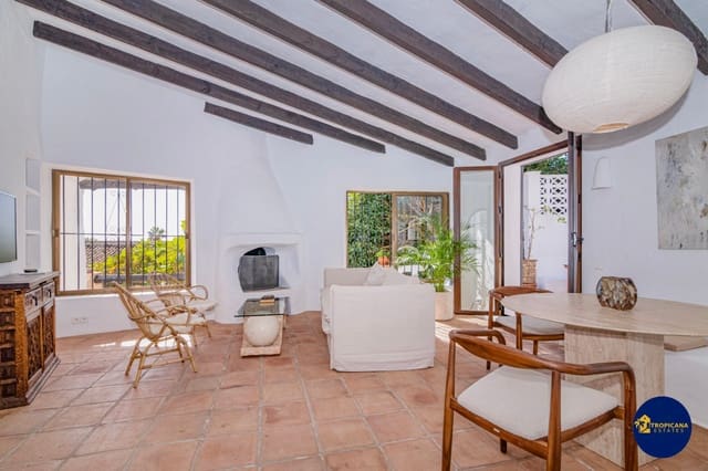 2 sovrum Radhus till salu i Salobreña - 329 000 € (Ref: 9395496)