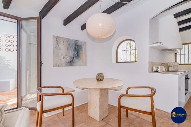 2 sovrum Radhus till salu i Salobreña - 329 000 € (Ref: 9395496)