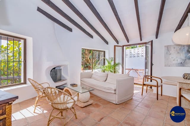 2 sovrum Radhus till salu i Salobreña - 329 000 € (Ref: 9395496)