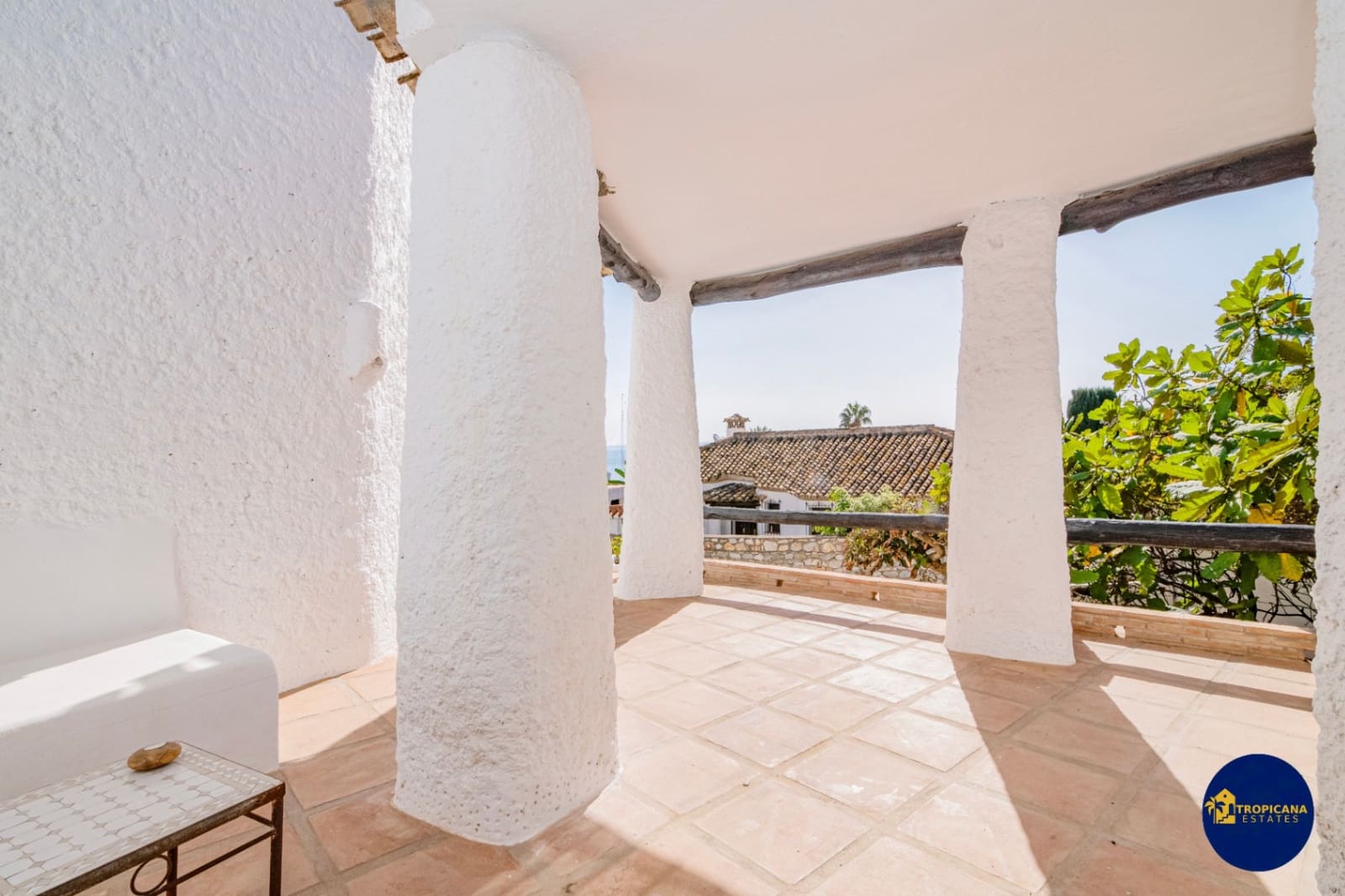 2 sovrum Radhus till salu i Salobrena - 329 000 € (Ref: 9395496)